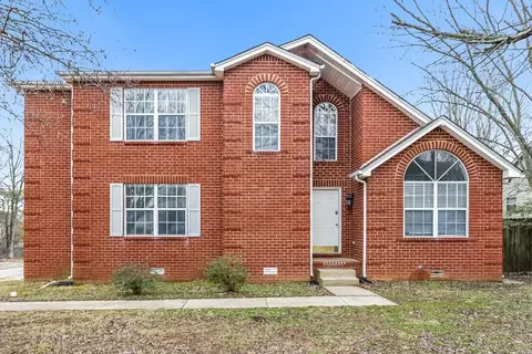 705 Rocky Ridge Cir, La Vergne, TN 37086
