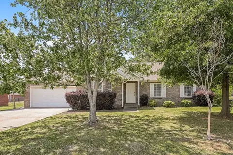 10007 Nevada Ave, Smyrna, TN 37167