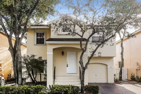 848 NW 98th Ave, Plantation, FL 33324