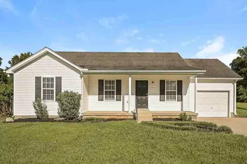 1915 Steaford Ct, Murfreesboro, TN 37127