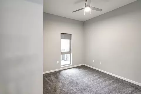 1202 S 177th Plz, Omaha, NE 68130 photo 32