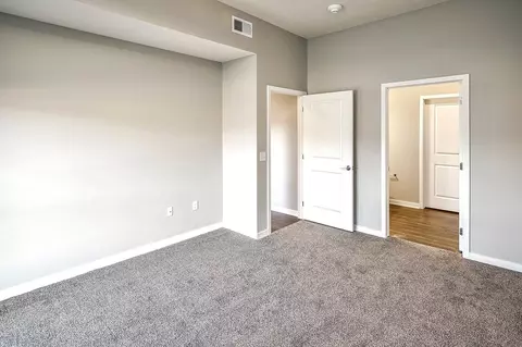 1202 S 177th Plz, Omaha, NE 68130 photo 39