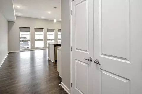 1202 S 177th Plz, Omaha, NE 68130 photo 6