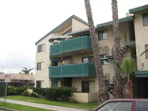 1505 Alvarado St, Oceanside, CA 92054