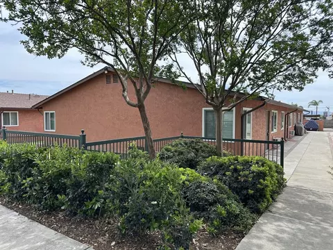 1333 W Stoneridge Ct, Ontario, CA 91762