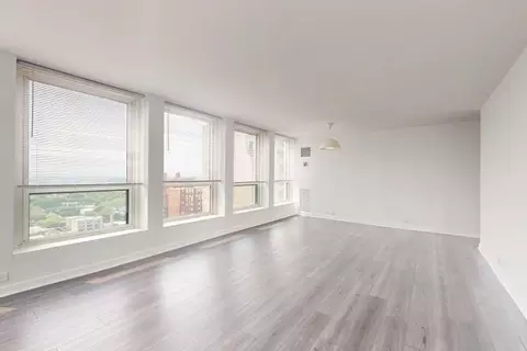 5035 S East End Ave, Chicago, IL 60615