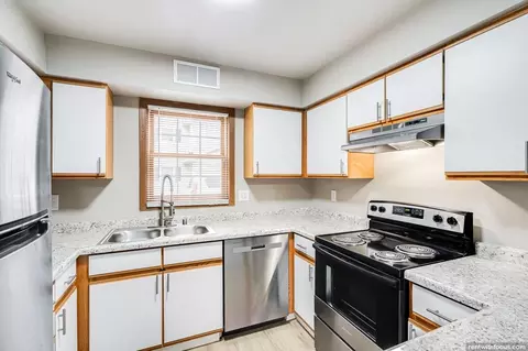 3121 Forest Run Way, Madison, WI 53704