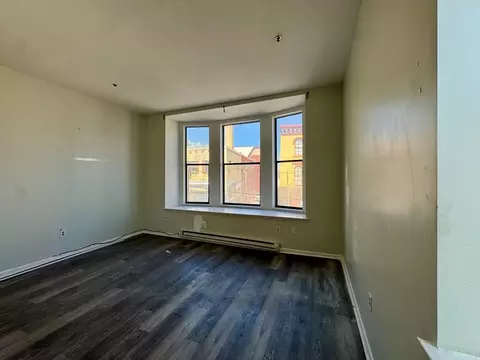 5606 Germantown Ave, Philadelphia, PA 19144