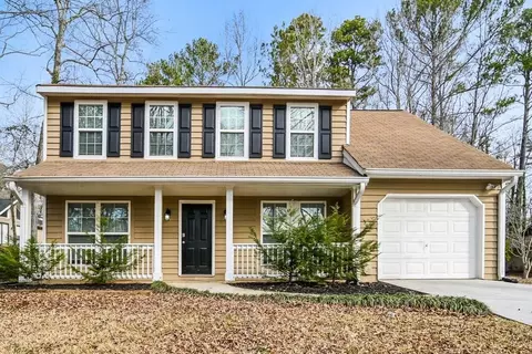 4 Ironwood Ct, Newnan, GA 30265