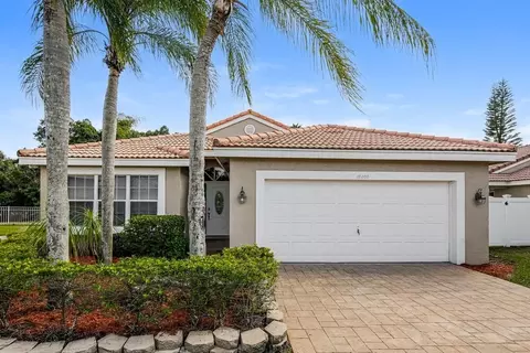 18200 SW 6th St, Pembroke Pines, FL 33029