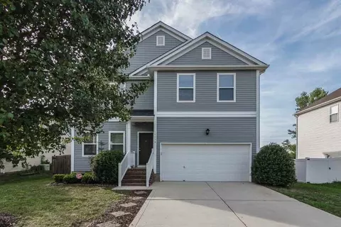 15134 Dehavilland Dr, Charlotte, NC 28278