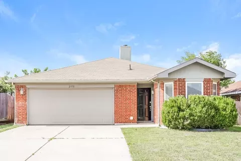 2370 Stagecoach St, Fort Worth, TX 76133