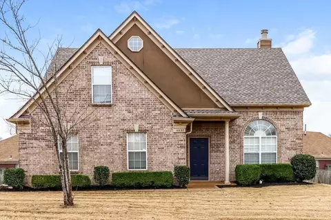 10037 Notting Hill Rd, Memphis, TN 38016