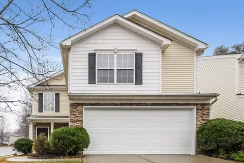 1038 Allegiance Dr, Charlotte, NC 28217
