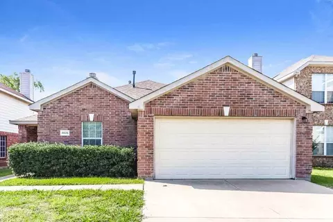 4625 Sleepy Ridge Cir, Fort Worth, TX 76133