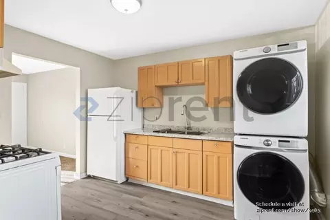 1379 Harmon St #B, Berkeley, CA 94702 photo 11