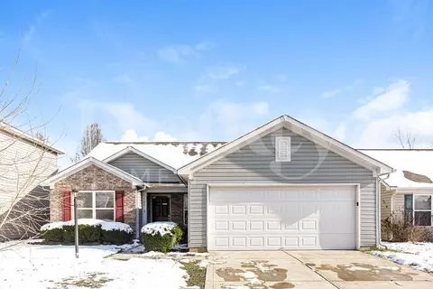 15572 Dry Creek Rd, Noblesville, IN 46060