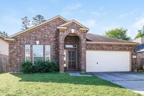 443 Oak Chase Dr, Conroe, TX 77304
