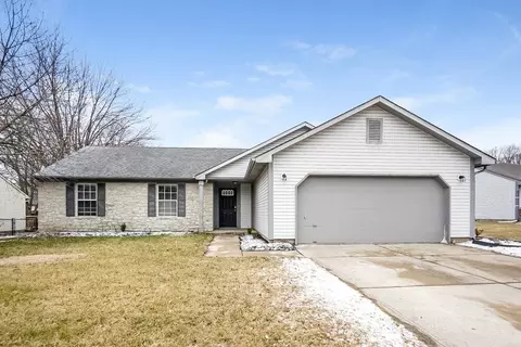 7068 Carrie Dr, Indianapolis, IN 46237
