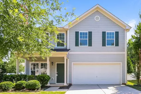 2101 Lake Vista Dr, Mount Holly, NC 28120