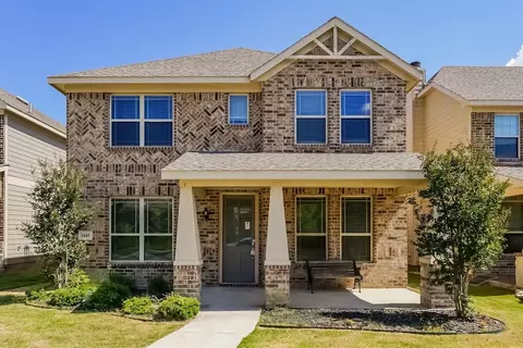 1045 Marietta Ln, Savannah, TX 76227
