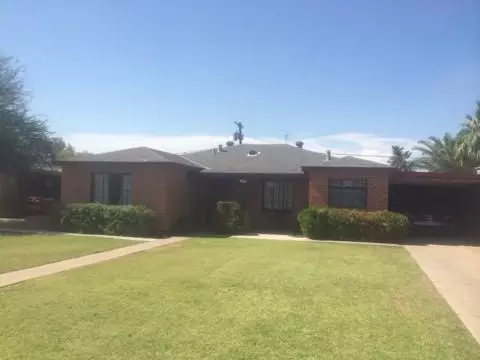 2002 W Flower St, Phoenix, AZ 85015