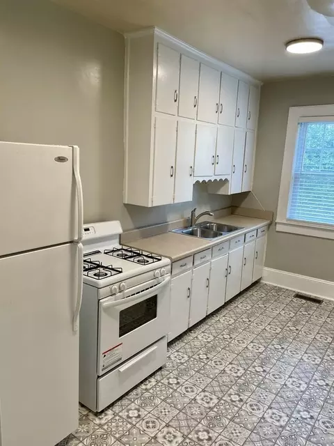 411 N Laurel Ave #5, Charlotte, NC 28204