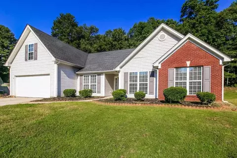 300 Windsor Brook Ln, Lawrenceville, GA 30045