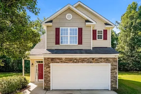 3213 Rendezvous Dr, Raleigh, NC 27610