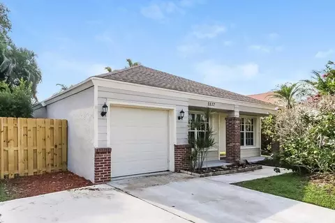 5537 Pebble Brook Ln, Boynton Beach, FL 33472