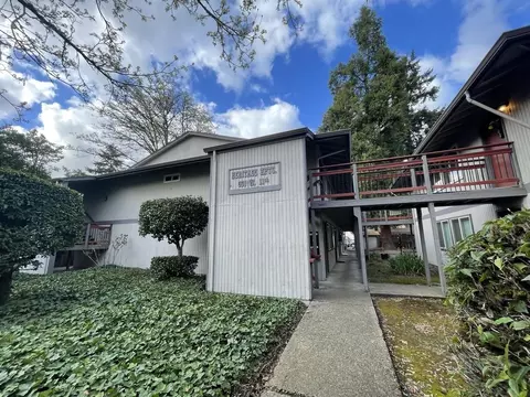 601 W 11th Ave #29, Eugene, OR 97402
