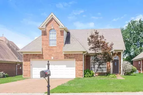 4077 Course View Dr, Bartlett, TN 38135