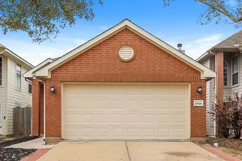 10518 Southway Bend Ln, Houston, TX 77034