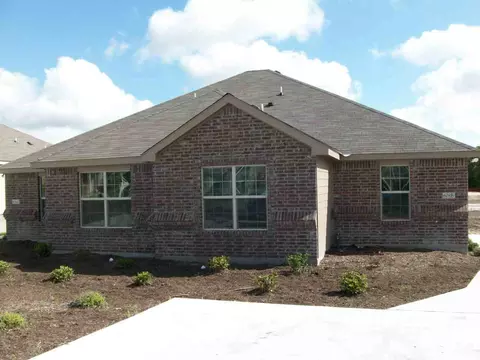 608 E Young Ave #A, Temple, TX 76501