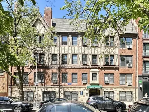 536 W Arlington Pl #306, Chicago, IL 60614