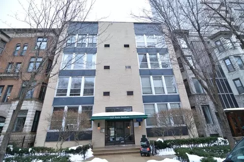 1425 N Dearborn St #4C, Chicago, IL 60610