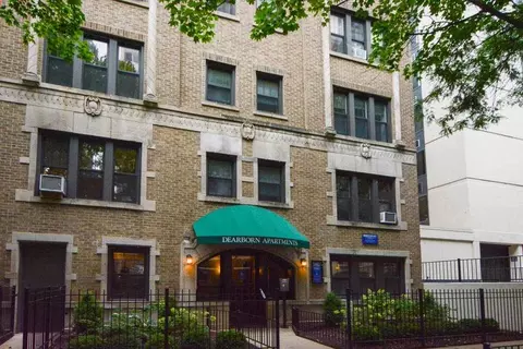 1347 N Dearborn St #101, Chicago, IL 60610