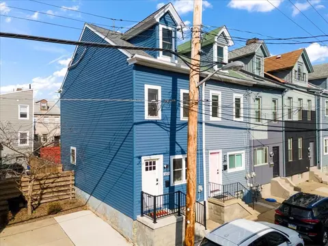 3815 Howley St #NA, Pittsburgh, PA 15201