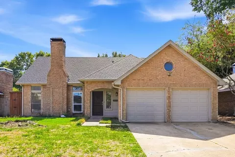 2308 Villanova St, Arlington, TX 76018