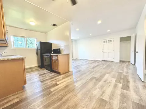 1320 S Ridgeley Dr #5, Los Angeles, CA 90019