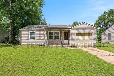 4421 S Oak Ave, Wichita, KS 67217