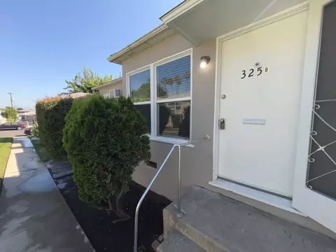 325 Elmwood Ave, Burbank, CA 91502 photo 23