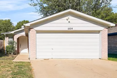 1504 Woodhall Way, Fort Worth, TX 76134