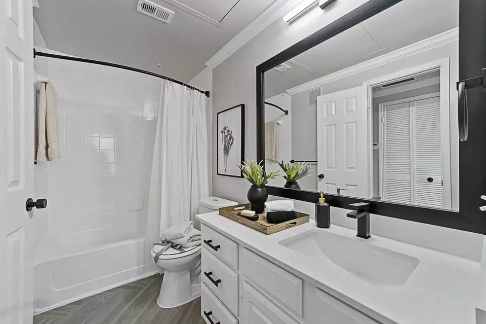  801 Legacy Dr, Plano, TX 75023 photo 10