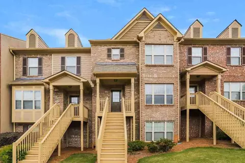 2279 Baywood Tree Ln, Snellville, GA 30078