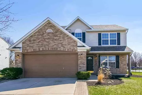 1099 Meadowview Ct, Franklin, IN 46131