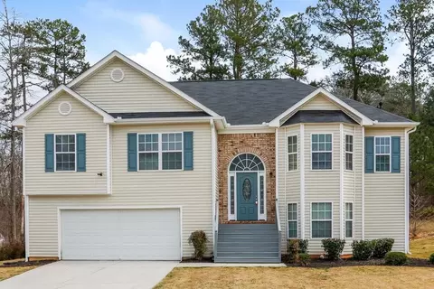 1194 Opie Ln, Lawrenceville, GA 30045