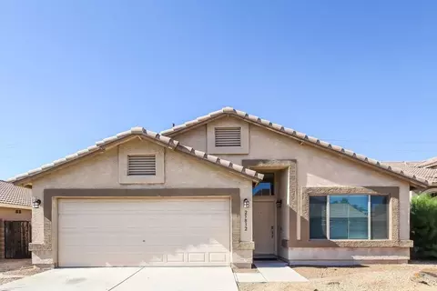 25832 N 66th Dr, Phoenix, AZ 85083