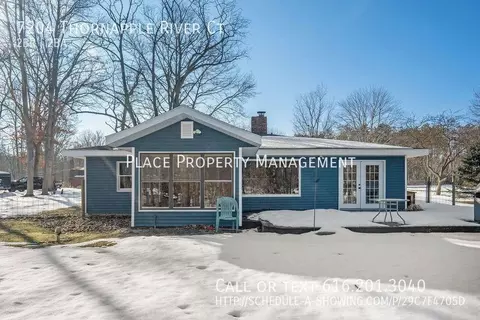 7204 Thornapple River Ct SE, Alto, MI 49302