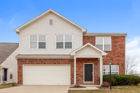5742 Twin River Ln, Indianapolis, IN 46239